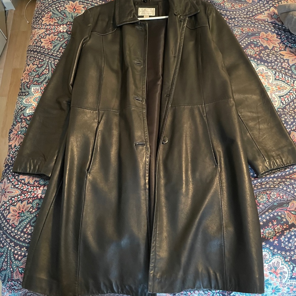Leather half trench